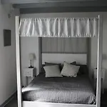 Les Terrasses Des Mimosas Bed and breakfast