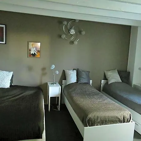 Couette-café Les Terrasses Des Mimosas 3*